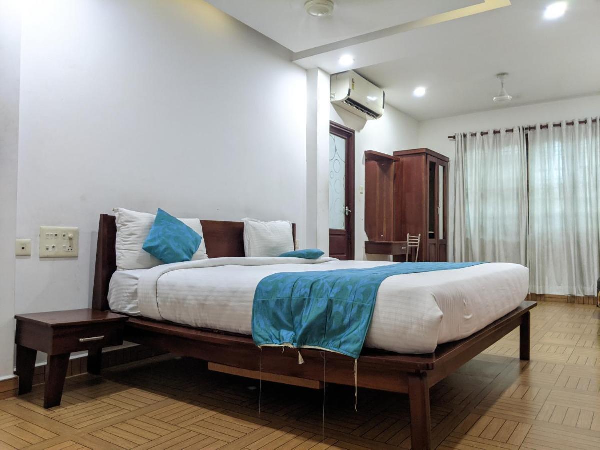 Malabar Plaza Inn Kochi Dış mekan fotoğraf