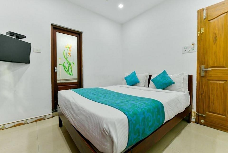 Malabar Plaza Inn Kochi Dış mekan fotoğraf