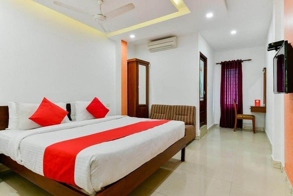 Malabar Plaza Inn Kochi Dış mekan fotoğraf